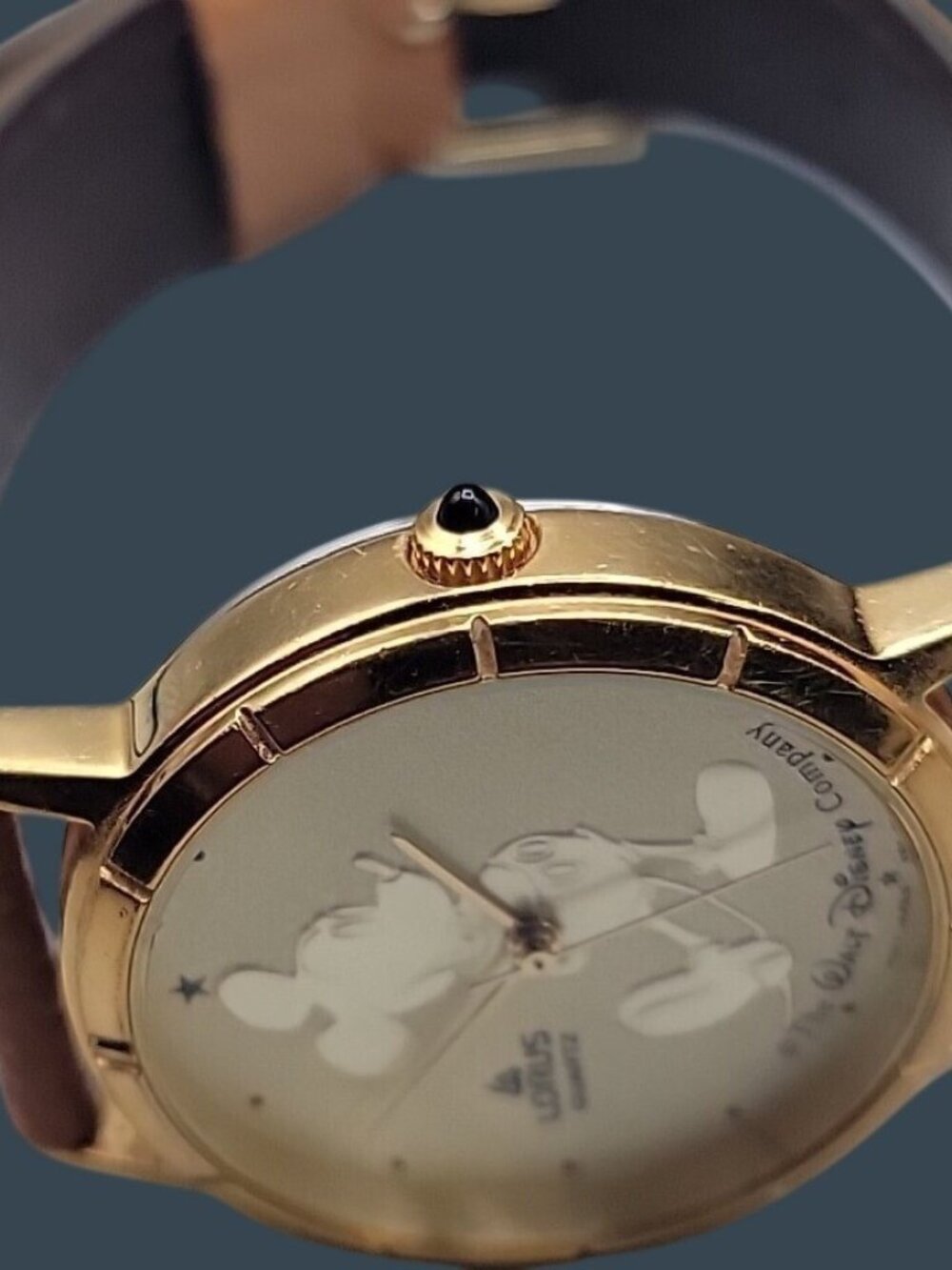Vtg Lorus Seiko Mickey Mouse Quartz Watch V811-5410 Gold Tone 7" Leather Band - Picture 14 of 16